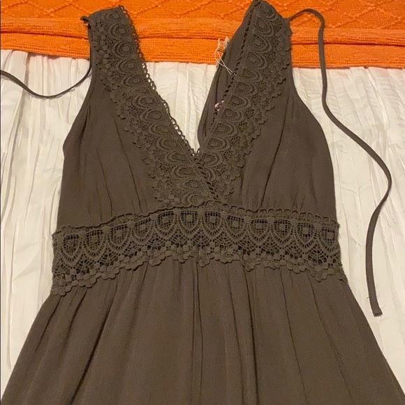 ILLA ILLA tie back olive embroidered maxi dress - Picture 1 of 2